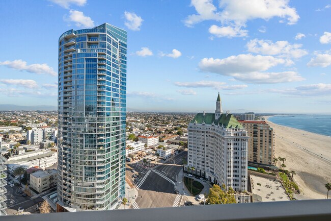 Building Photo - 700 E Ocean Blvd