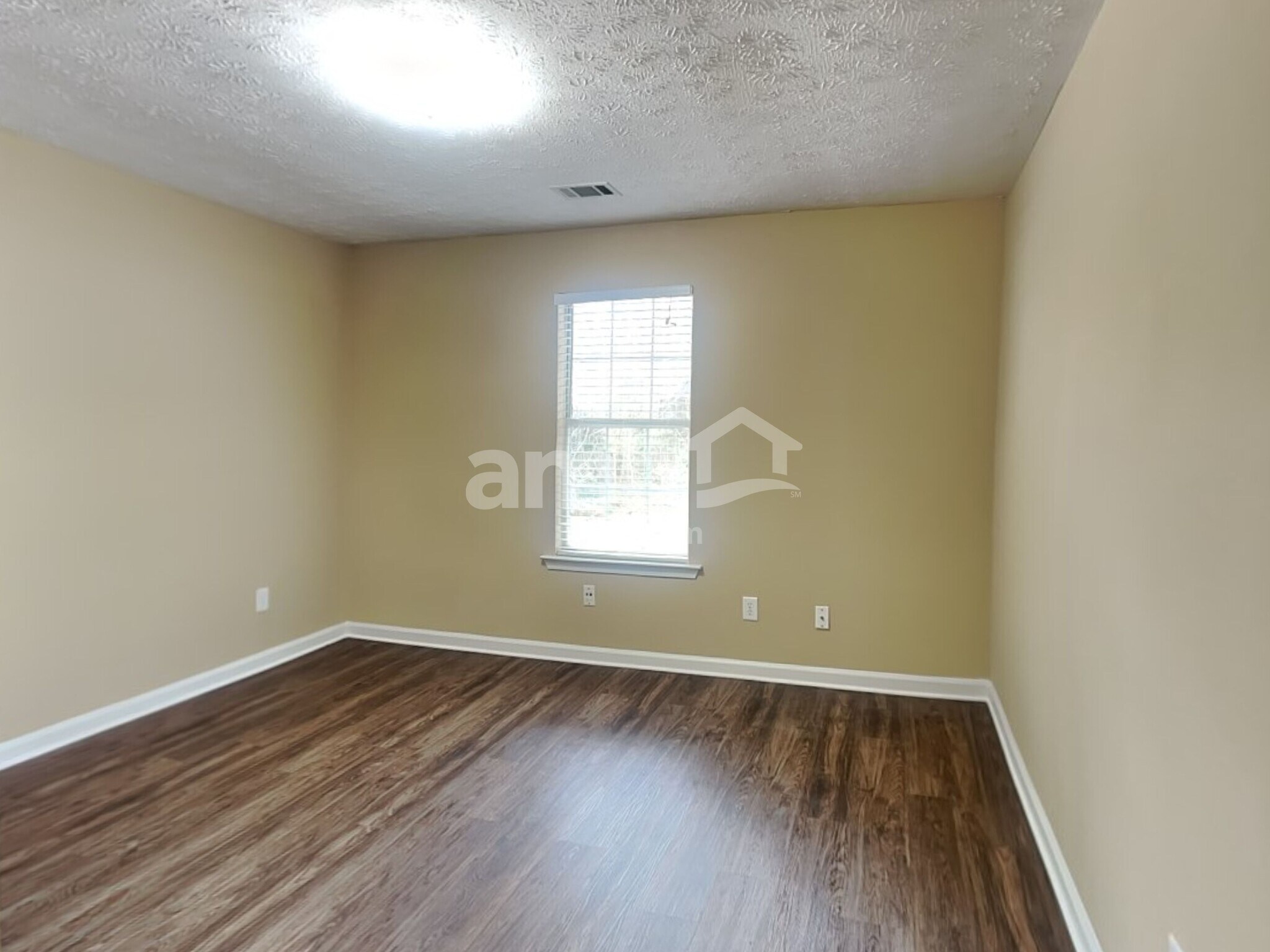 Building Photo - 4731 Gold Mine Dr