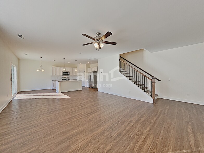 Building Photo - 5404 Lake Water Ct