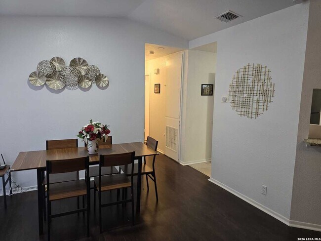 Building Photo - 4111 Sunrise Terrace Dr