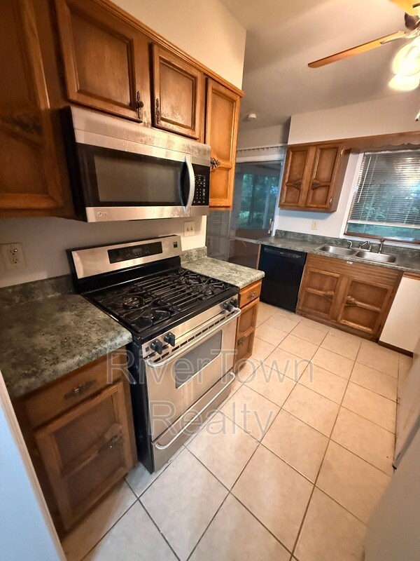 Building Photo - 4573 Boyce Rd