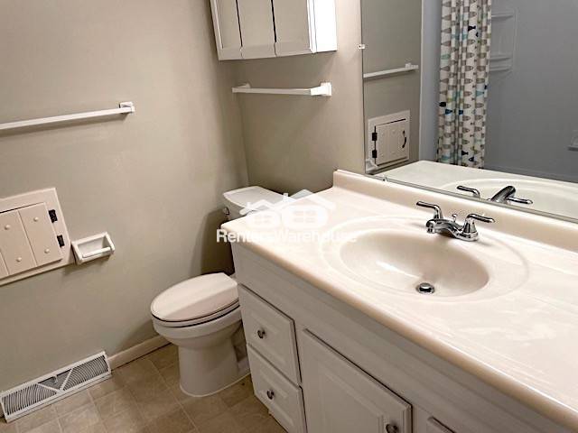 Building Photo - 8008 Regent Ave N