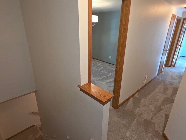 Building Photo - Mt Pleasant 4 bedroom