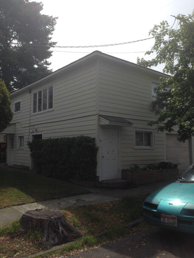 Primary Photo - 111 3rd St