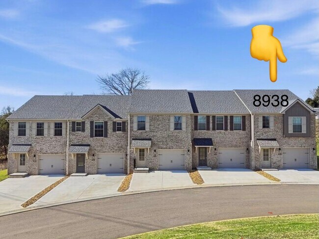 Building Photo - 8938 Keenberg Ln
