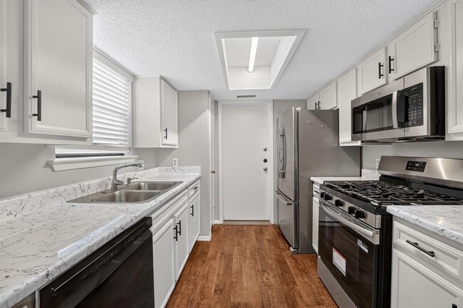 Building Photo - 1509 Taron Dr