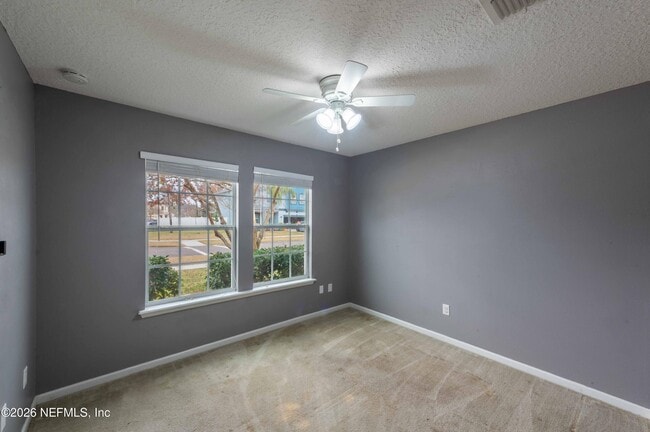 Building Photo - 4667 Pine Lake Dr