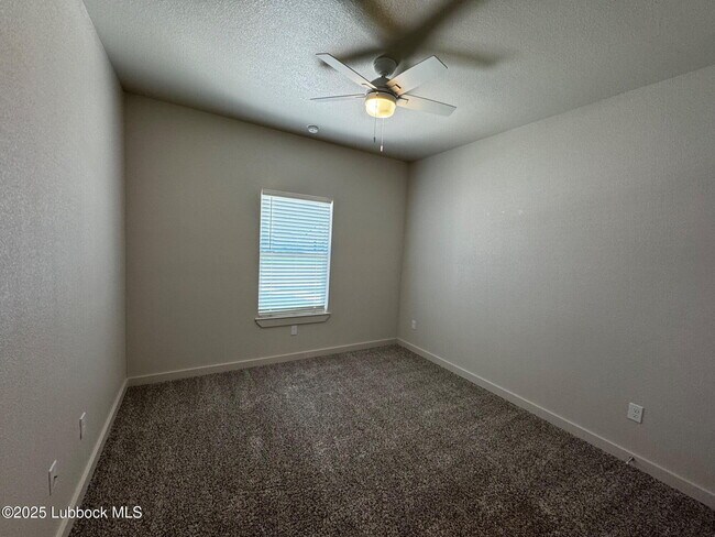 Building Photo - 10917 Abbeville Ave