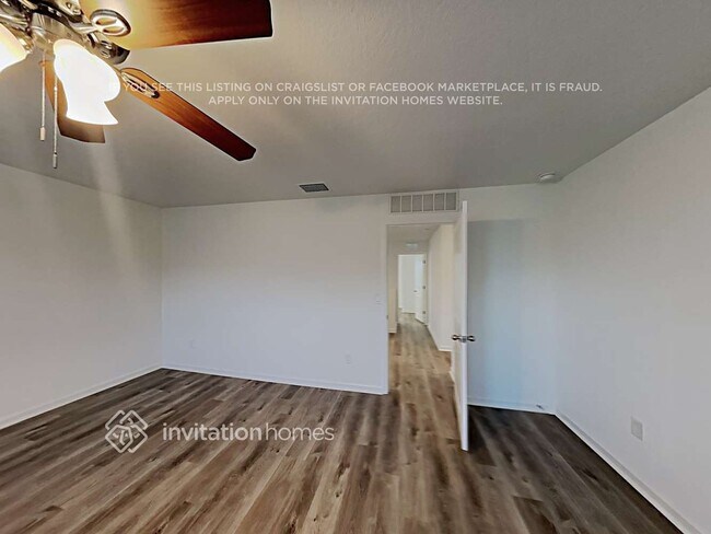 Building Photo - 35209 Daisy Meadow Loop