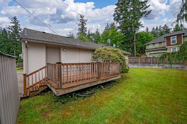 Building Photo - Cozy 2-bedroom 2 bath house in Redmond