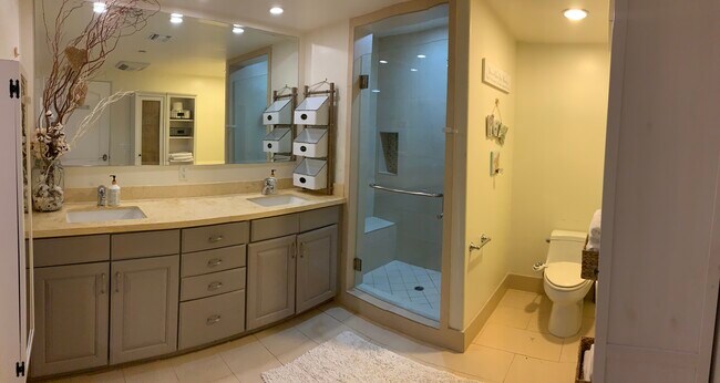 Building Photo - 12026 Rhode Island Ave