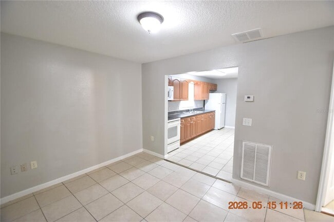 Building Photo - 1501 E Palifox St