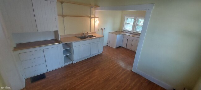 Building Photo - 3 br, 1 bath House - 512 Gordon Street