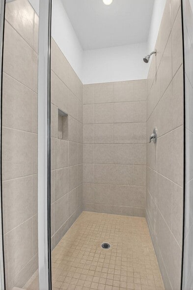 Building Photo - 4645 Meyerson Pl