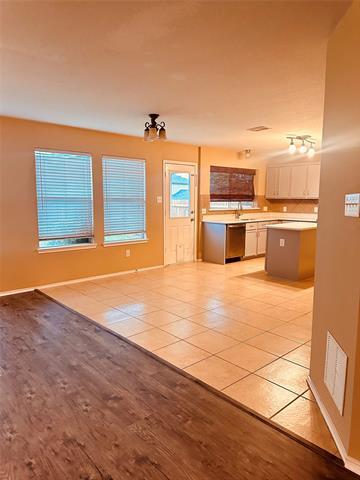 Building Photo - 2041 Hanakoa Falls Dr