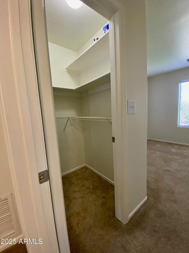 Building Photo - 13636 N Saguaro Blvd