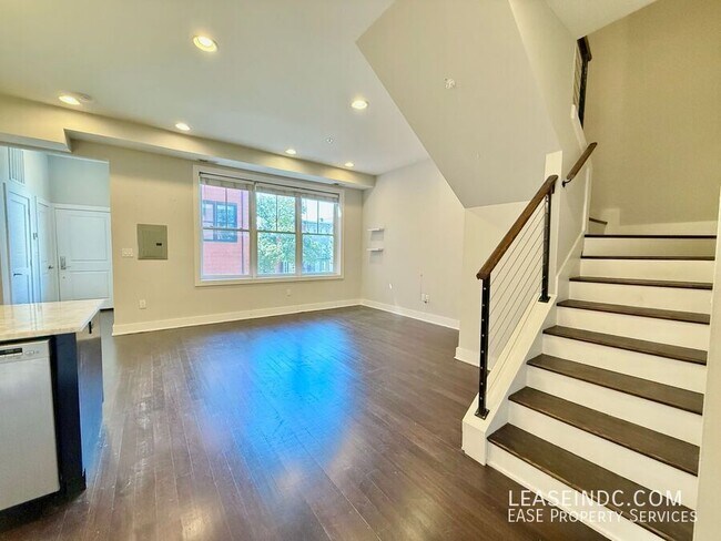 Building Photo - 907 N Street NW-#1B