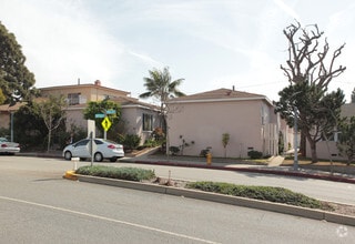 Building Photo - PICO, 1132-1136