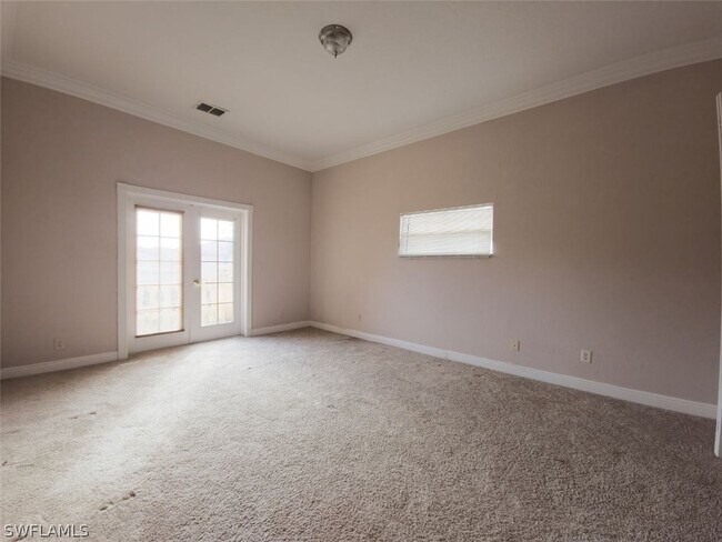 Building Photo - 6139 57th Ct