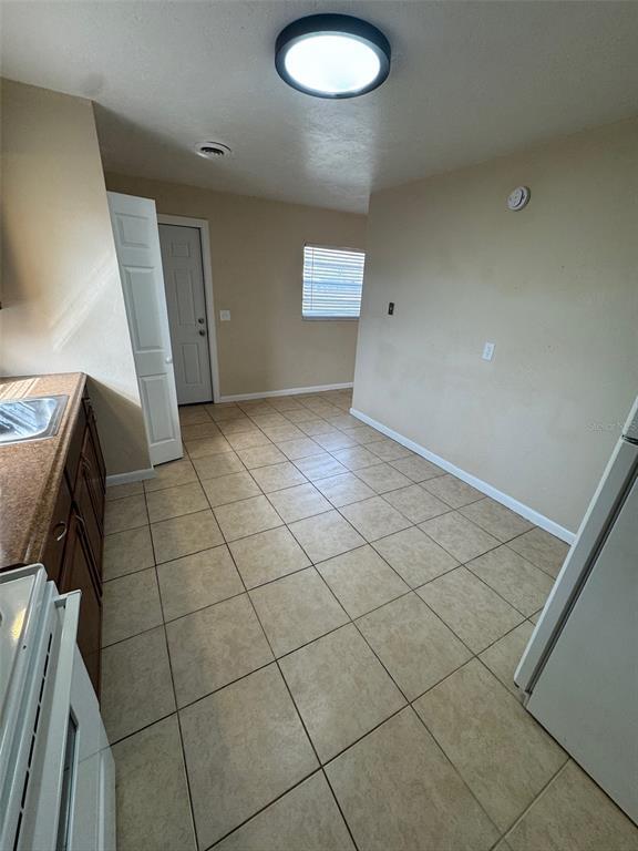 Building Photo - 1700 NE 71st Pl