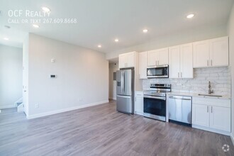 Building Photo - Grays Ferry Modern Two Bedroom