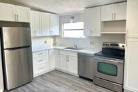 Building Photo - 2376 Case Ln