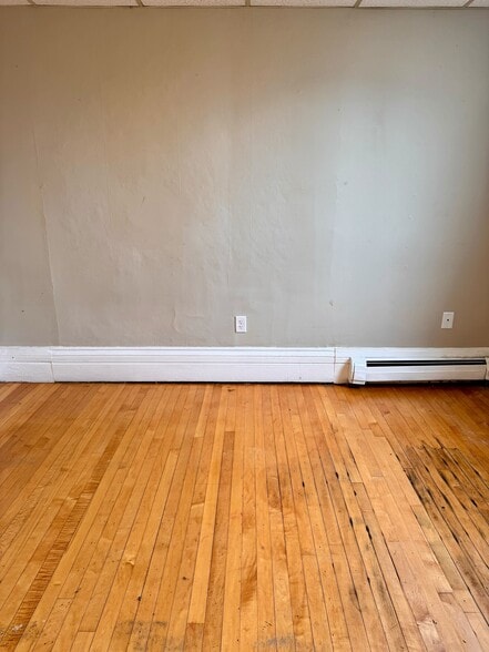 Building Photo - 312 Union St