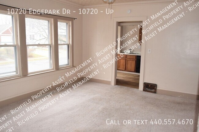Building Photo - 10720 Edgepark Dr