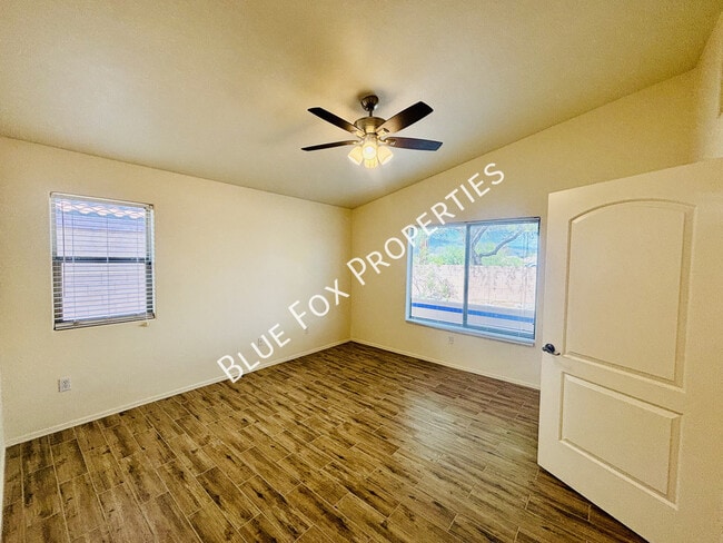 Building Photo - 2826 N Ramie Pl