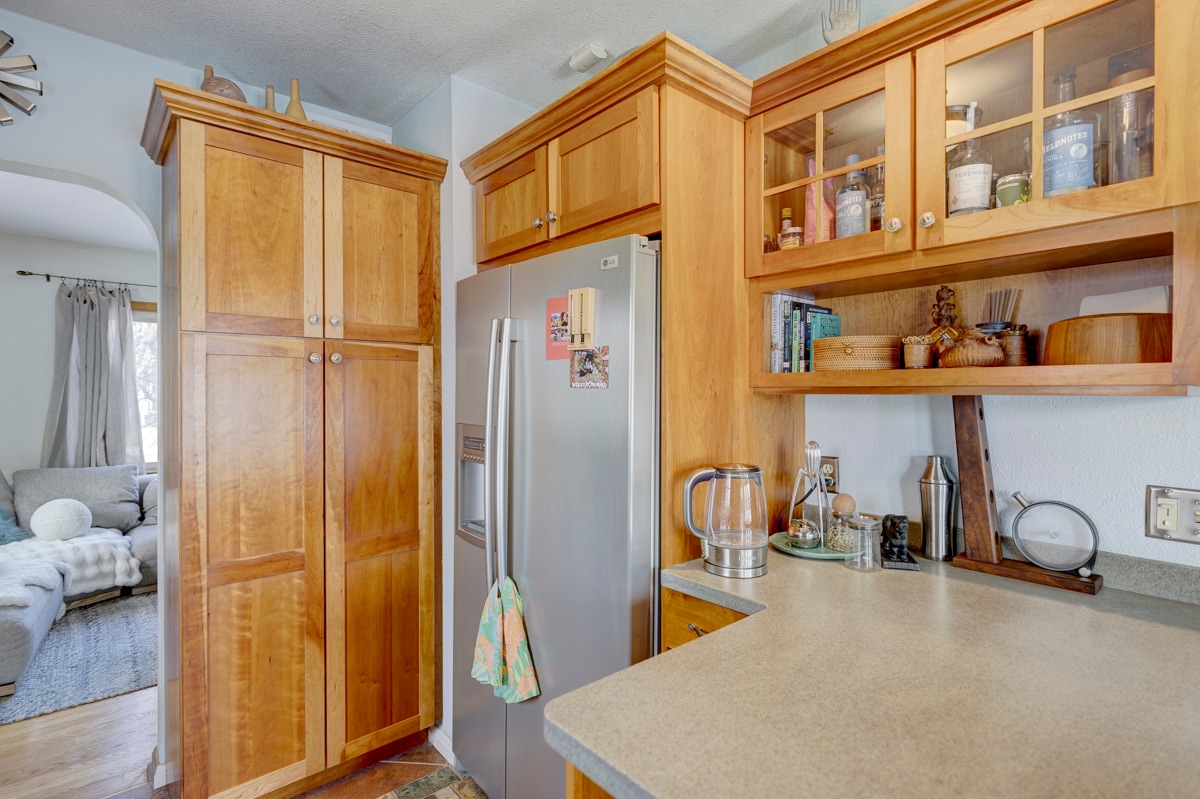 Building Photo - 3621 Dennett Dr