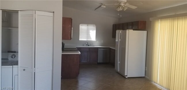 Building Photo - 7329 Lattimore Dr
