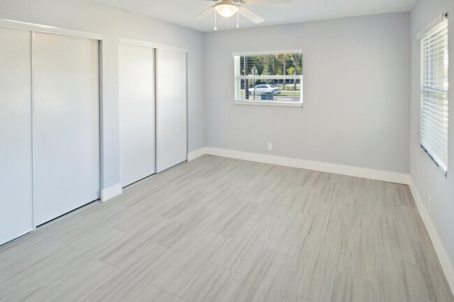 Building Photo - 9126 Roan Ln