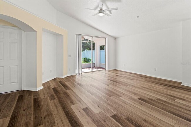 Building Photo - 10140 Somersby Dr