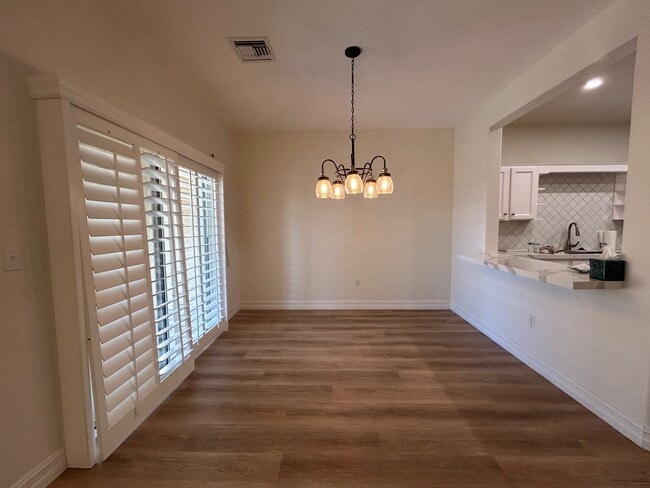 Building Photo - 9517 City Hill Ct