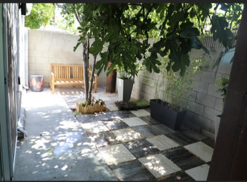 Building Photo - 3751 Hillcrest Dr