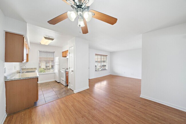 Building Photo - 2828 61st St