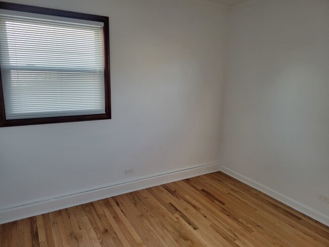 Building Photo - 2382 S Scott St