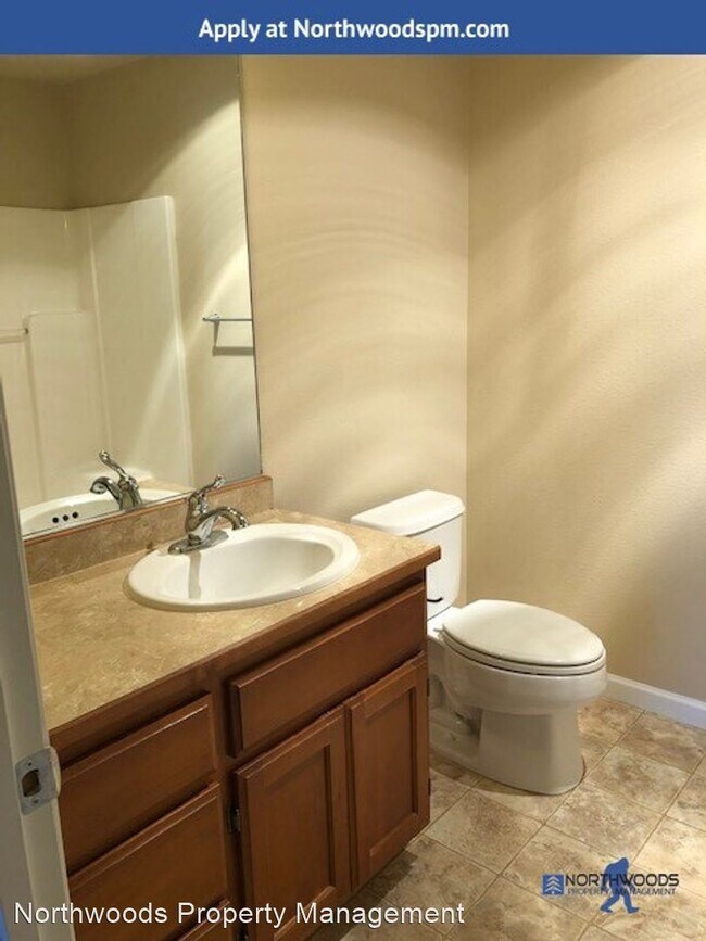 Building Photo - 2 br, 2 bath House - 330 Cheney Loop