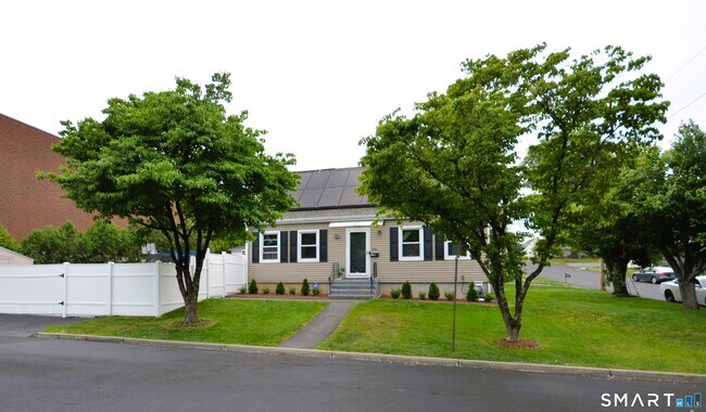 Building Photo - 430 Berkeley Rd
