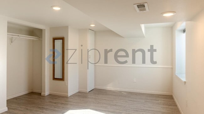 Building Photo - 503 E Montgomery Ave