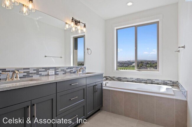 Building Photo - 5 br, 3 bath House - 6021 w 30th Ave