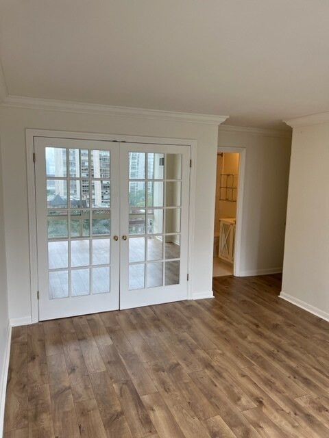 Building Photo - 1516 N State Pky