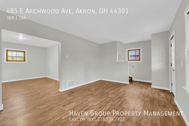 Building Photo - 485 E Archwood Ave