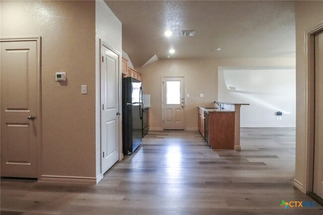 Building Photo - 6203 Twistleaf Ln