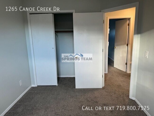 Building Photo - 1265 Canoe Creek Dr N