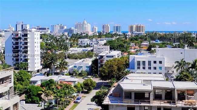 Building Photo - 1500 Bay Rd