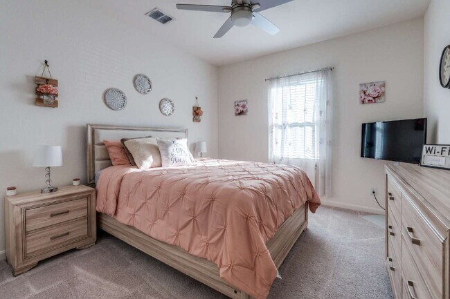 Building Photo - 5628 Pearl Mdw