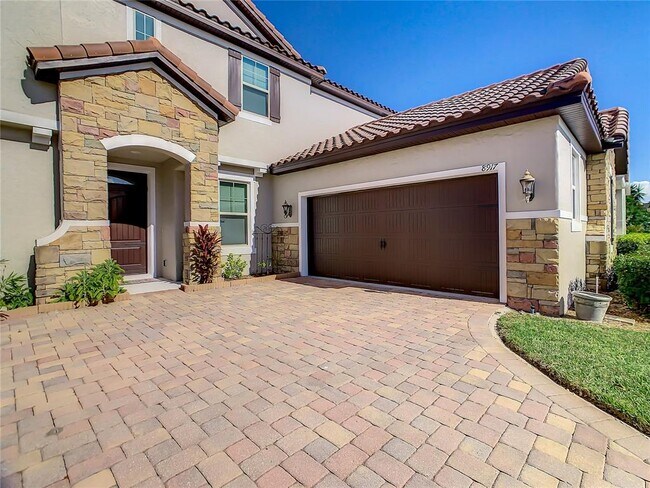 Building Photo - 8917 Blue Mesa Dr