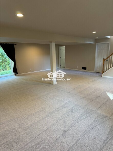 Building Photo - 8026 Stone Haven Dr