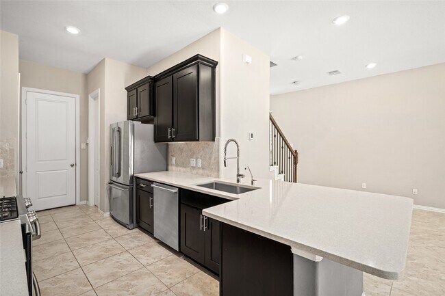 Building Photo - 187 Moon Dance Ct
